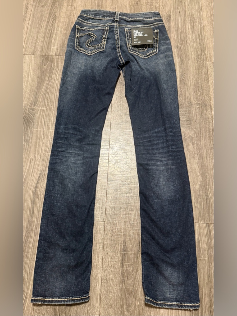 New with tags Silver Jeans Size 27